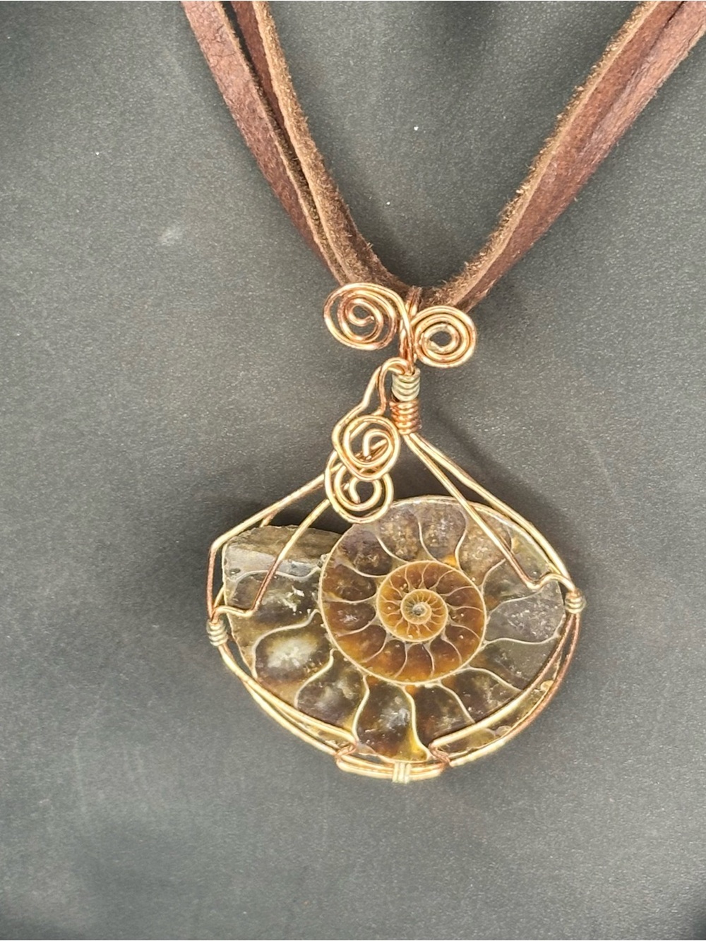 Ammonite Fossil Pendant Necklace Wire Wrapped Copper Tone Handmade Artisan Boho - Picture 7 of 8